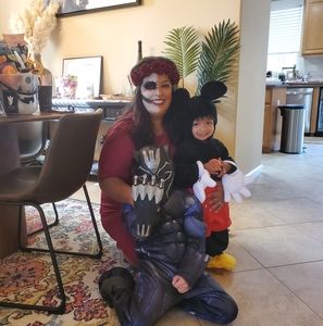 Meet your Posher, Val